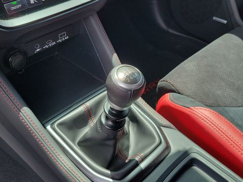 Used 2025 Subaru WRX Limited AWD/4WD image 27