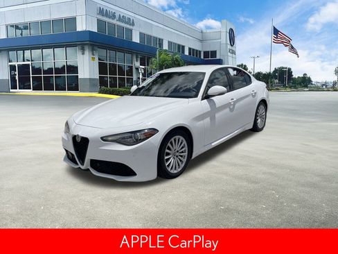 Used 2023 Alfa Romeo Giulia Sprint image 9