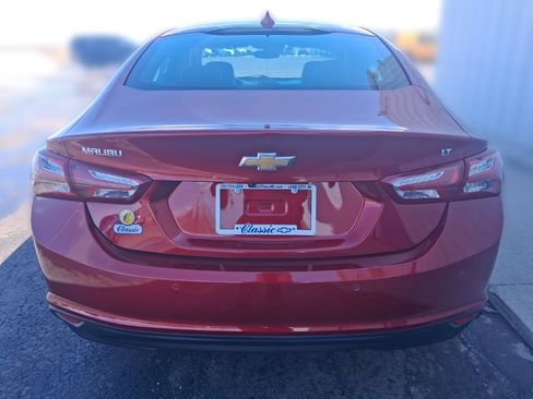 Used 2023 Chevrolet Malibu LT w/ Driver Confidence Package FWD image 5