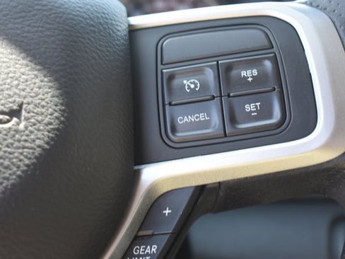 Used 2019 RAM 2500 Big Horn AWD/4WD image 21
