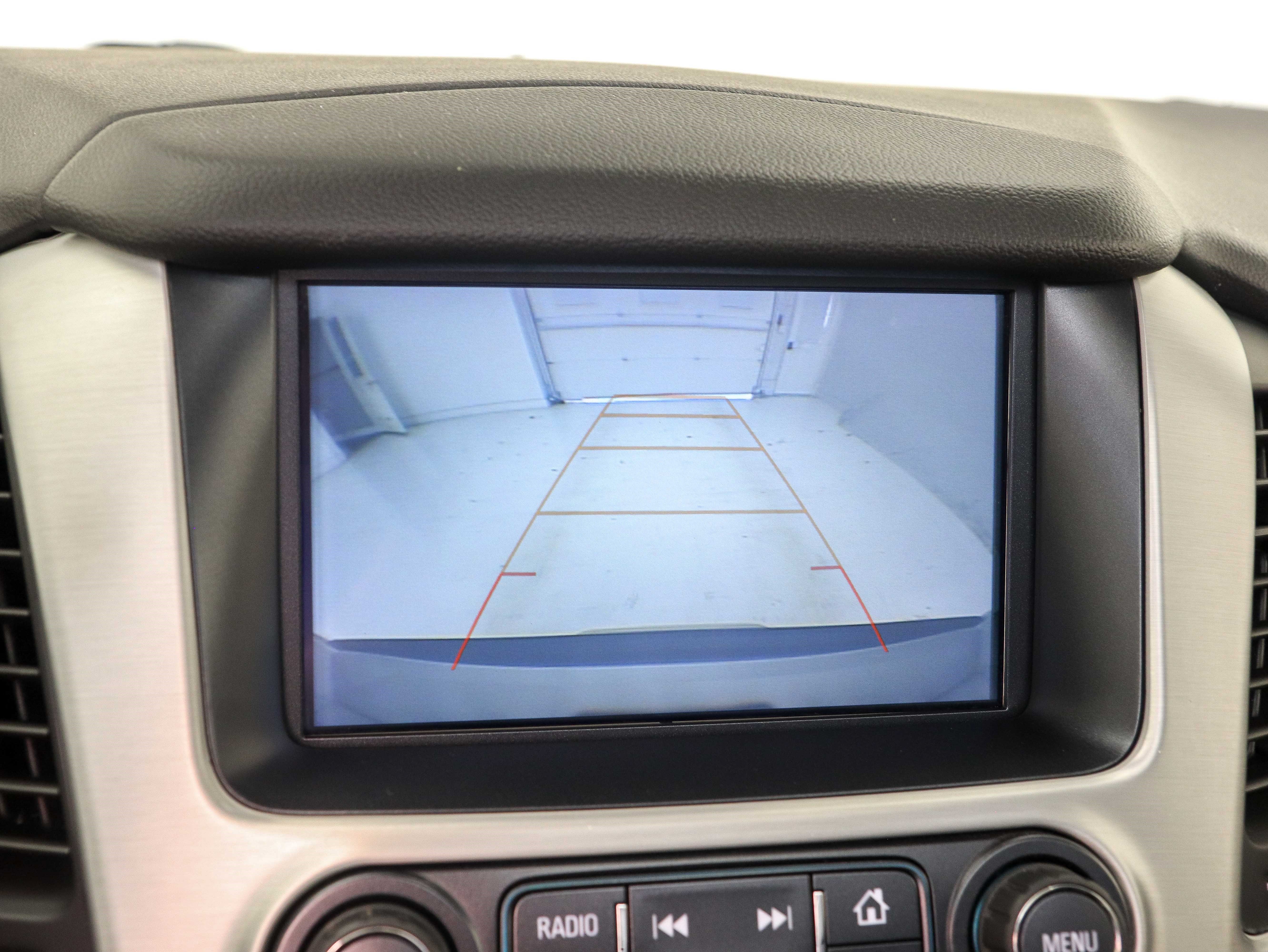 Used 2020 GMC Yukon XL SLT w/ Premium Edition AWD/4WD image 23