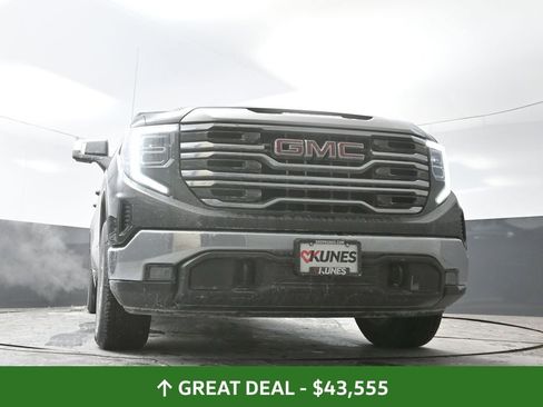 Used 2024 GMC Sierra 1500 SLT image 28