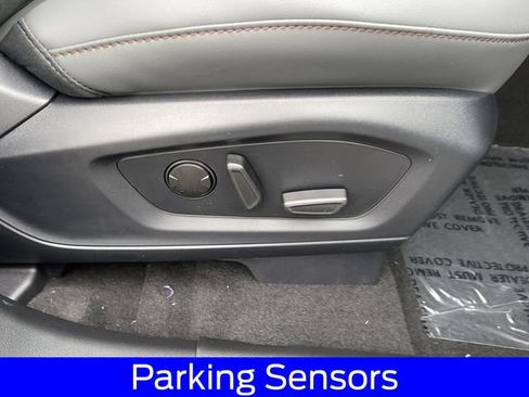 New 2026 Ford Explorer Active w/ Active Comfort Package RWD image 32