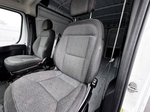 Used 2023 RAM ProMaster 2500 image 50