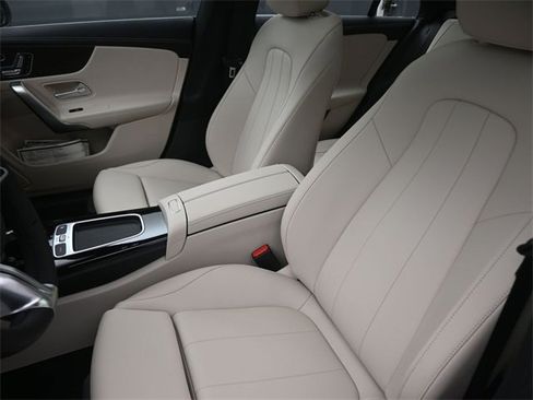 Used 2026 Mercedes-Benz CLA 250 image 33