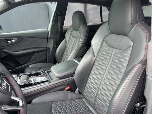 Used 2024 Audi RS Q8 image 25