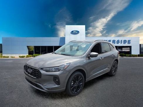 New 2025 Ford Escape ST-Line Elite w/ Premium Technology Package AWD/4WD image 3