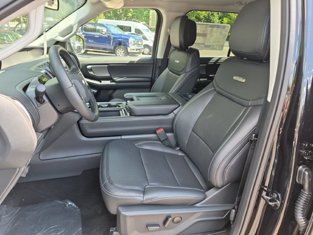 New 2027 Ford Expedition Platinum AWD/4WD image 13