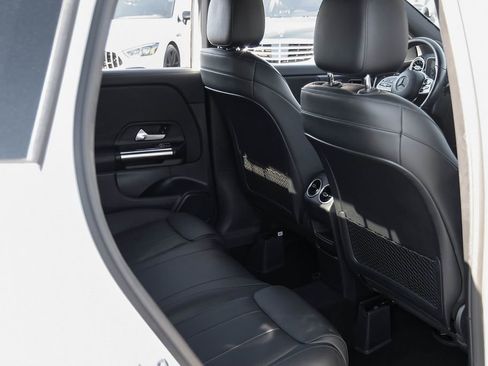 Used 2021 Mercedes-Benz GLA 250 image 35