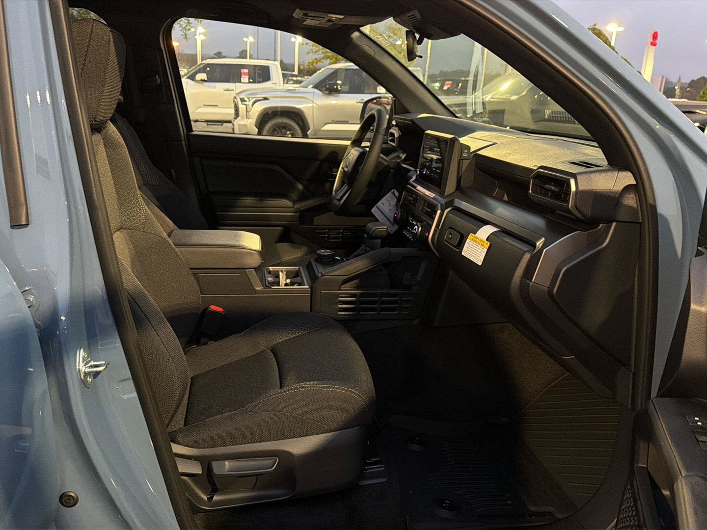New 2026 Toyota 4Runner SR5 AWD/4WD image 13
