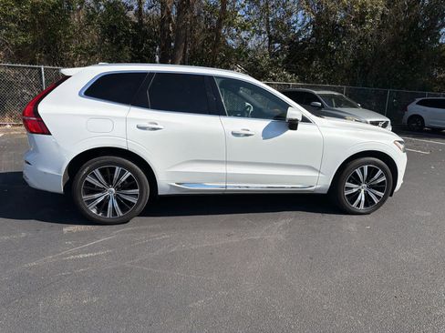 Certified 2023 Volvo XC60 B5 Plus w/ Protection Package Premier image 17