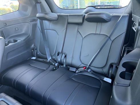 New 2025 Honda Pilot Black Edition image 29