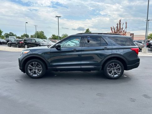 Used 2023 Ford Explorer XLT w/ Equipment Group 202A AWD/4WD image 10