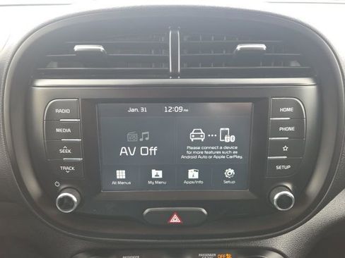 Used 2020 Kia Soul X-Line image 24