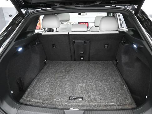 Used 2021 Volkswagen ID.4 1st Edition RWD image 28