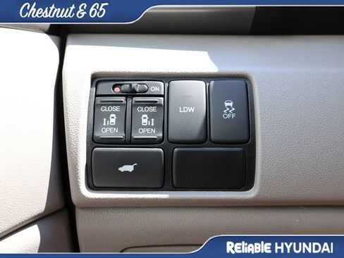 Used 2015 Honda Odyssey EX-L image 57