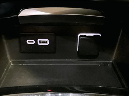 Used 2021 Buick Envision Preferred image 27