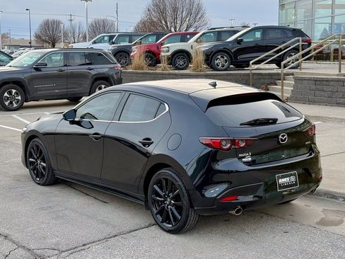Used 2020 MAZDA MAZDA3 AWD Hatchback w/ Premium Pkg image 3