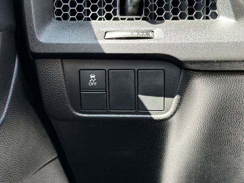 Certified 2023 Honda CR-V EX image 28