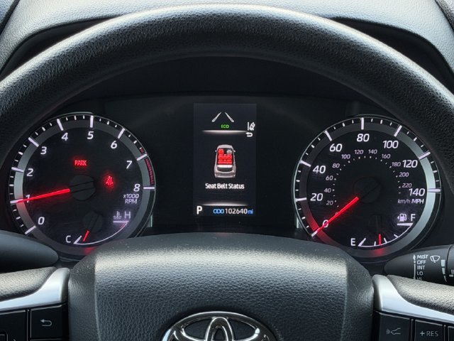 Used 2022 Toyota Highlander L AWD/4WD image 14