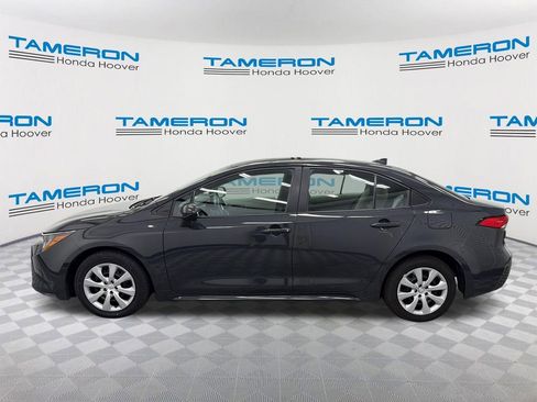 Used 2023 Toyota Corolla LE FWD image 2