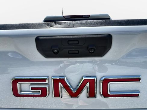 Used 2025 GMC Sierra 1500 SLT AWD/4WD image 34