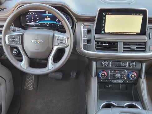 Certified 2023 Chevrolet Tahoe Z71 w/ Luxury Package AWD/4WD image 27