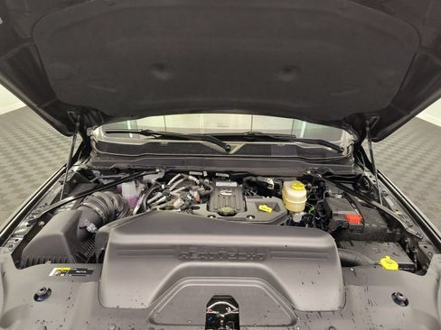 New 2026 RAM 3500 Big Horn AWD/4WD image 32