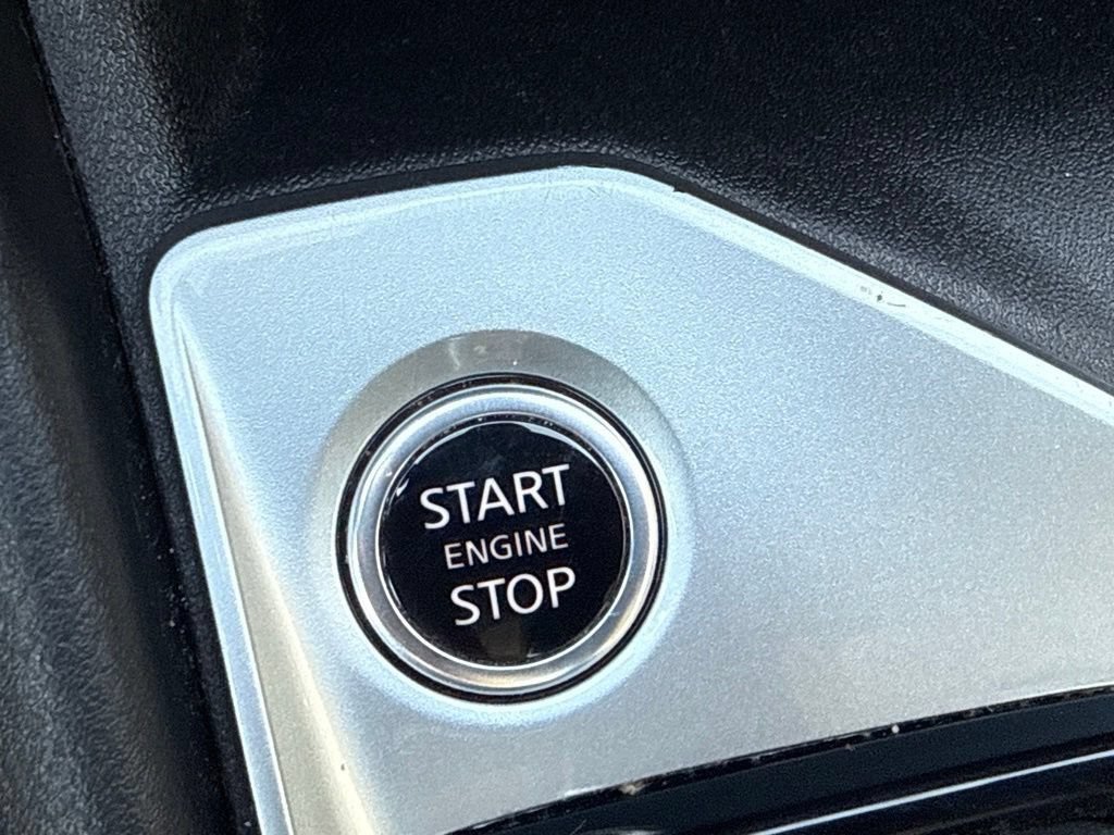 Certified 2025 Nissan Altima 2.5 SV FWD image 20