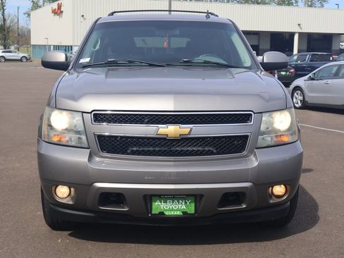Used 2007 Chevrolet Suburban LT AWD/4WD image 12