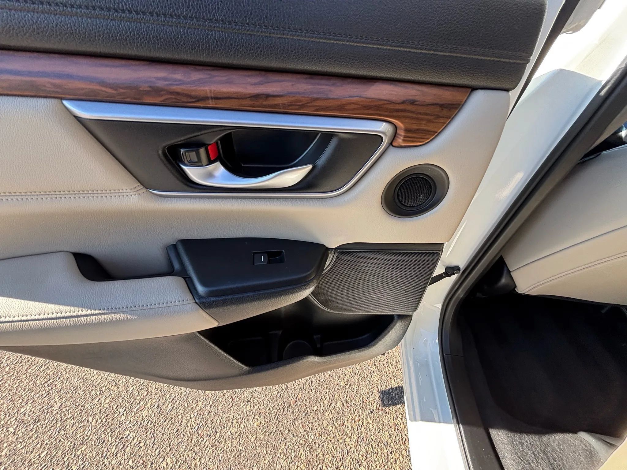 Used 2018 Honda CR-V EX-L image 27