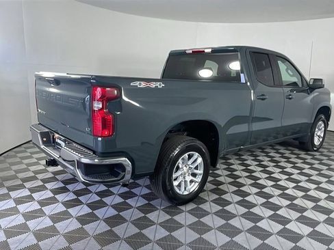 New 2025 Chevrolet Silverado 1500 LT image 3