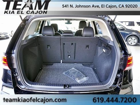 Used 2024 Volkswagen Taos SE image 13