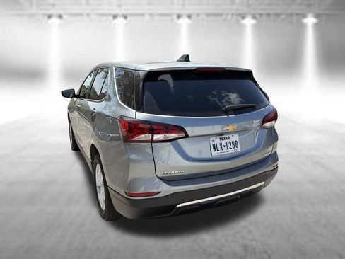 Used 2024 Chevrolet Equinox LT AWD/4WD image 5