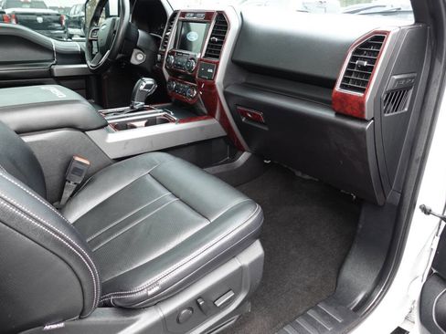 Used 2019 Ford F150 XLT w/ Equipment Group 302A Luxury image 38