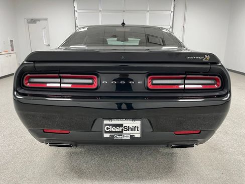 Used 2022 Dodge Challenger R/T Scat Pack w/ Shaker Package RWD image 9
