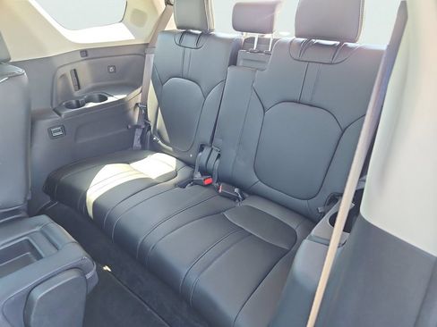 Certified 2023 Honda Pilot Elite image 39