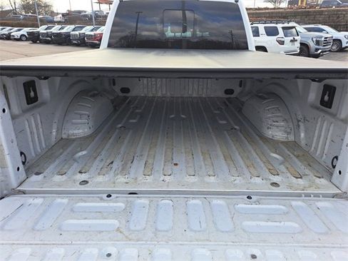 Used 2019 Ford F250 XLT w/ XLT Premium Package image 5