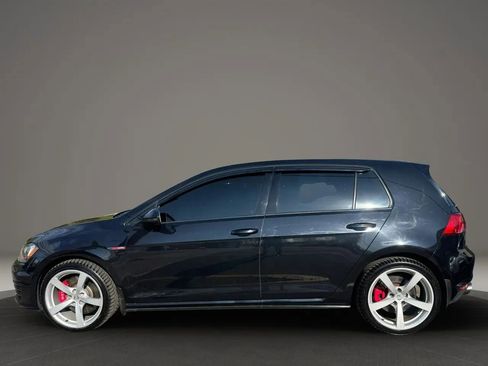 Used 2017 Volkswagen GTI SE image 2