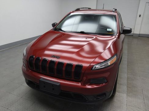 Used 2017 Jeep Cherokee Sport w/ Cold Weather Group image 15
