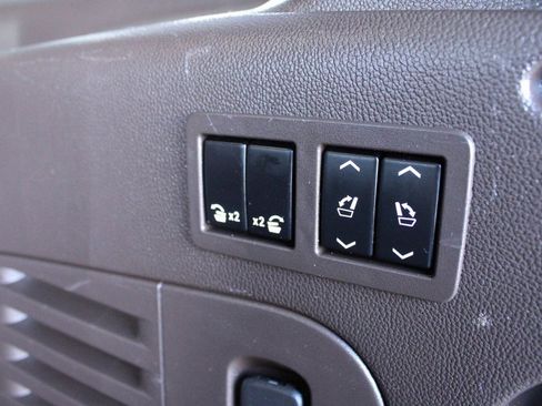 Used 2018 GMC Yukon XL Denali w/ Denali Ultimate Package image 72