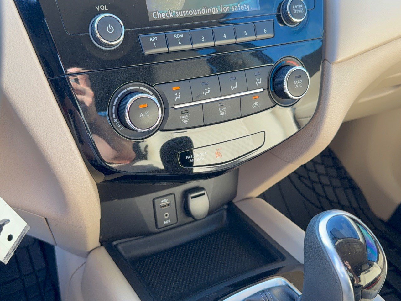 Used 2017 Nissan Rogue S FWD image 26