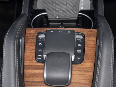 Certified 2025 Mercedes-Benz GLS 450 4MATIC image 25