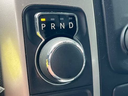 Used 2017 RAM 1500 Classic SLT RWD image 25