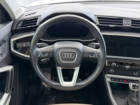 Used 2021 Audi Q3 2.0T Premium Plus w/ Premium Plus Package AWD/4WD image 11