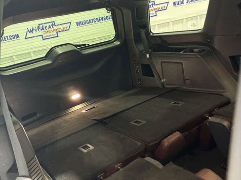 Used 2024 Ford Expedition Limited image 46