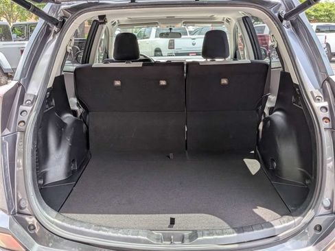 Used 2016 Toyota RAV4 XLE FWD image 15