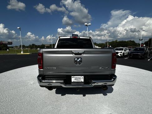 Used 2022 RAM 1500 Laramie AWD/4WD image 6
