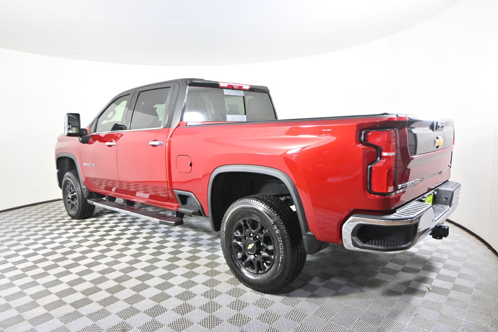 Used 2025 Chevrolet Silverado 3500 LTZ w/ LTZ Premium Package AWD/4WD image 4