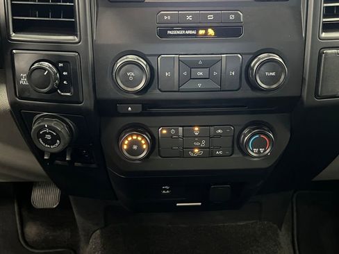 Used 2018 Ford F150 XL w/ Equipment Group 101A Mid image 13